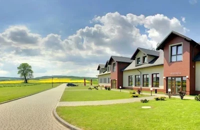 Biała Akacja Resort (Łąka Prudnicka)