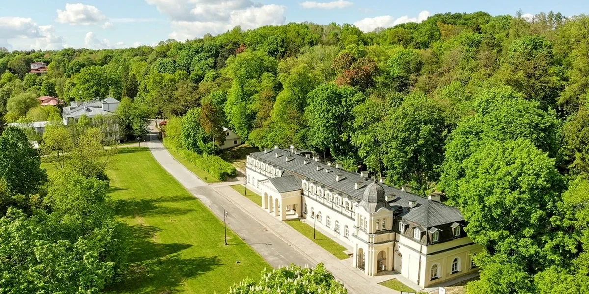 Hotel Stare Łazienki - Nałęczów