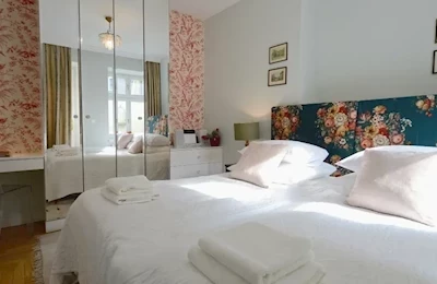 Crystal Suites Chez Rubinstein