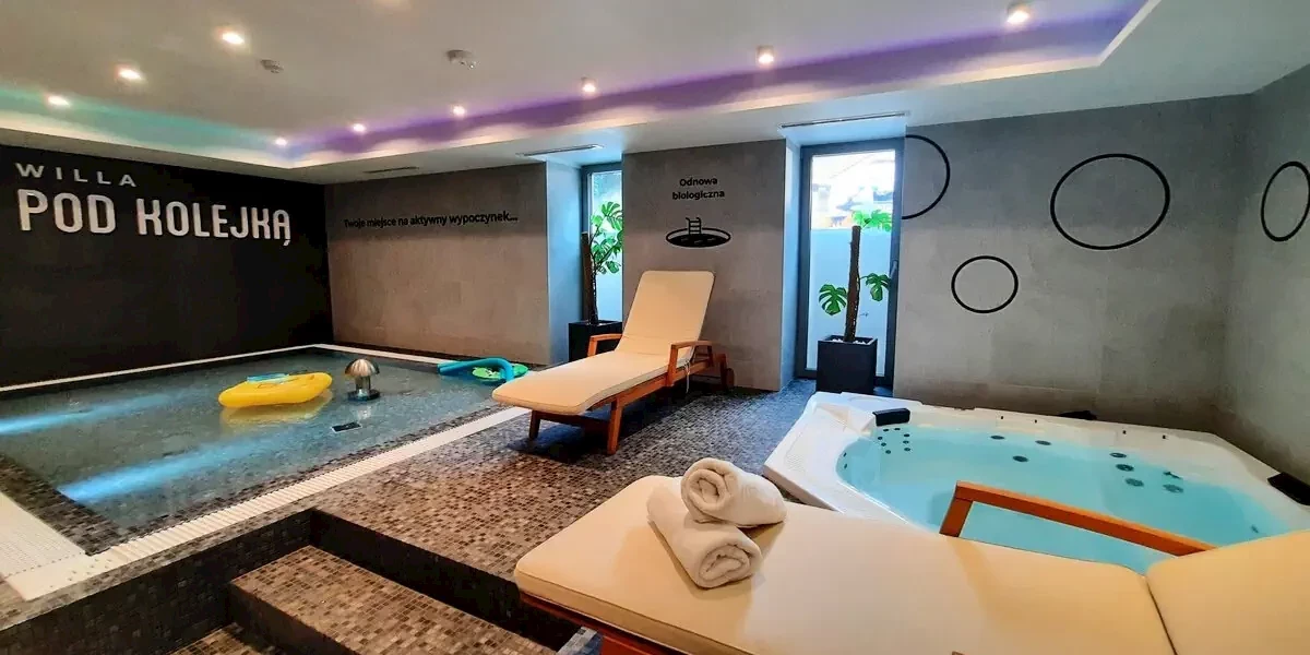 Hotel Willa Pod Kolejką - Szczawnica