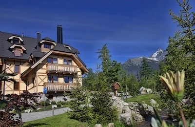 Aplend Kukucka Mountain Hotel & Residences