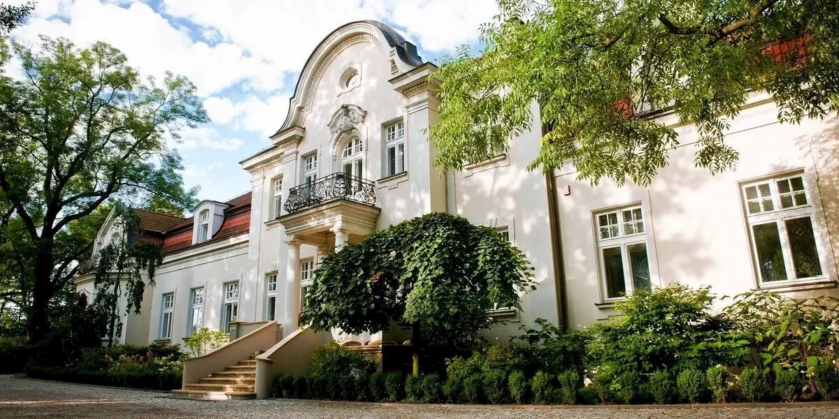 Hotel Palac Zdunowo (Zaluski) - Mazowsze