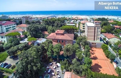 Albergo Battelli (Pietrasanta)