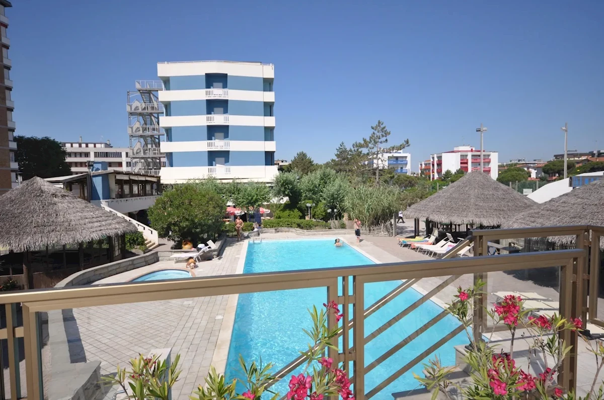 Hotel Grand Azzurra - Lido Adriano