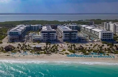 Catalonia Costa Mujeres