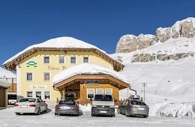 Albergo Ristoro Lezuo (Passo Pordoi)