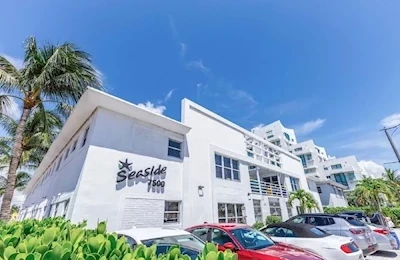 Seaside Apartments