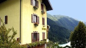 Aurora Molveno