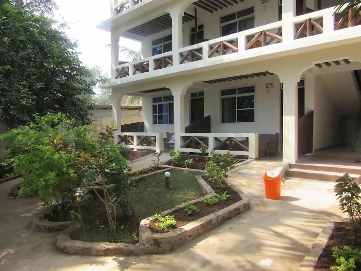 Hotel Baraka Beach Bungalows