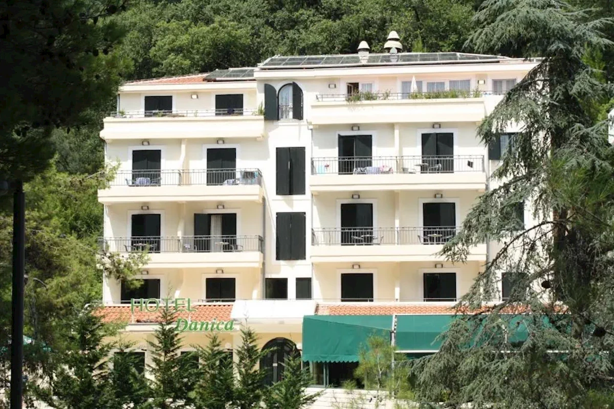 Hotel Danica - Petrovac