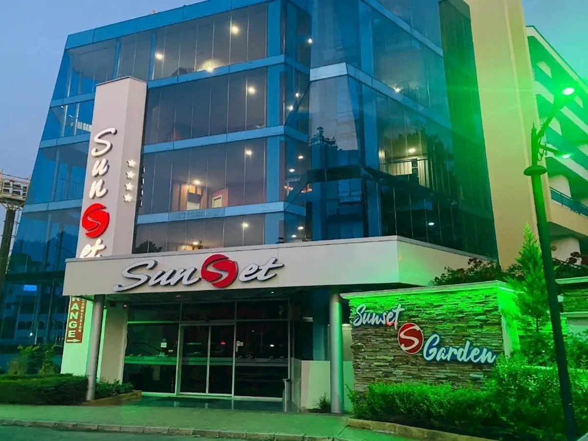 Hotel Sunset - Słoneczny Brzeg