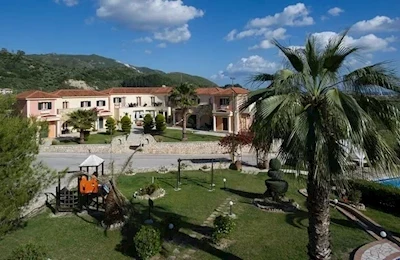 Elanthi Village