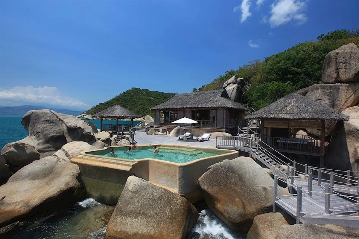 Hotel Six Senses Hideaway Ninh Van - Nha Trang