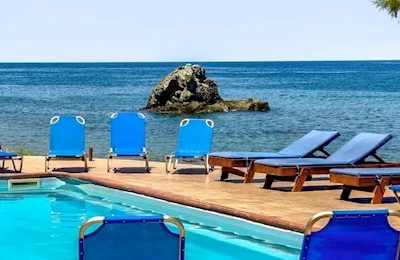 Aqua Rossa (Kokkino Nero)