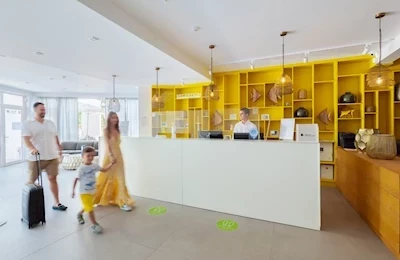 Ibis Styles Golden Sands Roomer