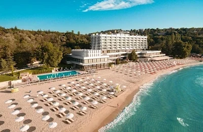 Palace (Sunny Day Resort)