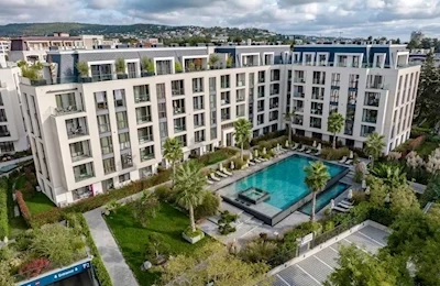 Azur Premium Resort