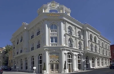 Albatros Premier