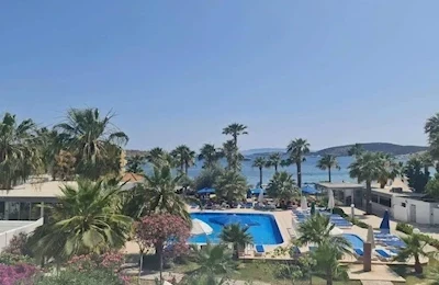 Nagi Beach