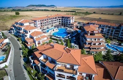 Vineyards Resort & Spa