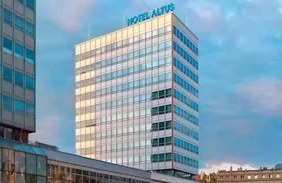Altus