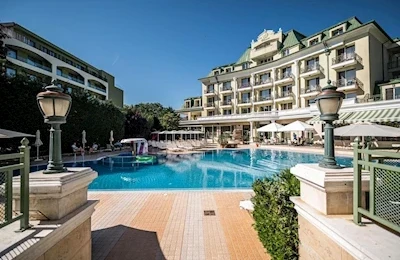 Romance Splendid (St. Konstantin i Elena)