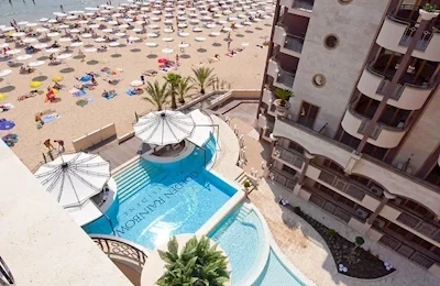 Aparthotel Golden Rainbow