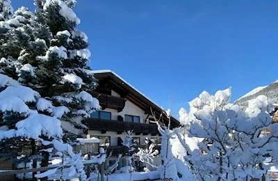 Haus Alpenglühen (Ehrwald)