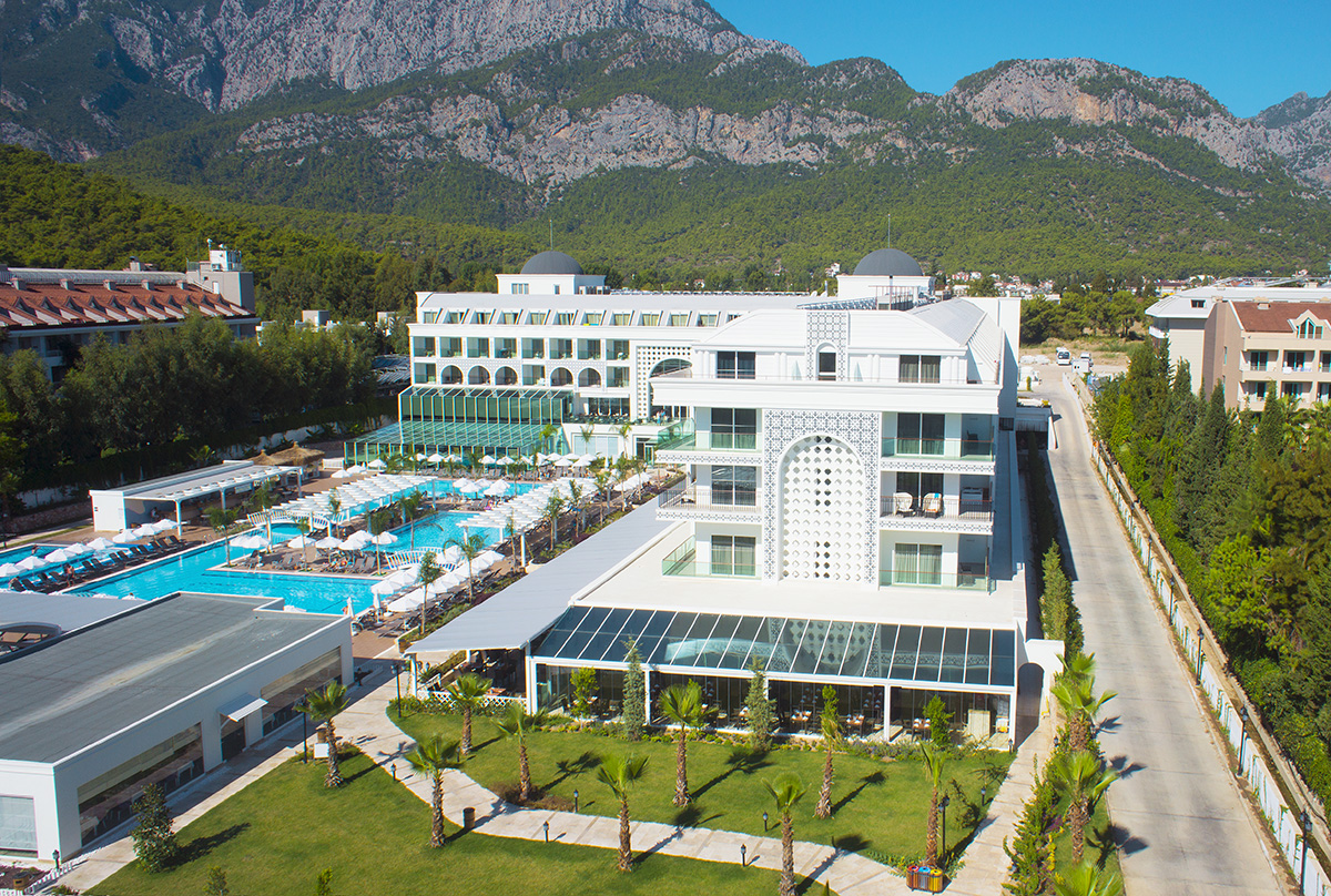 Отель Karmir Resort Spa