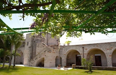 Relais Terre Di Terre – Masseria Bosco & Masseria Strazzati (Avetrana)