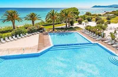 Free Beach Club