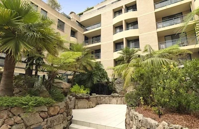 Adlina Apartment Hotel Coogee
