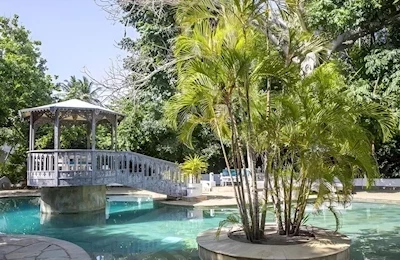 Nomad Beach Resort