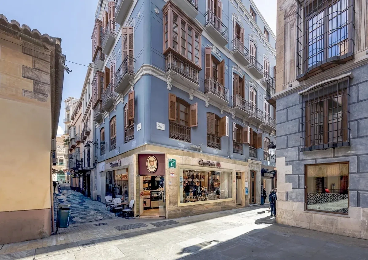 Hotel Apartamentos Líbere Málaga Teatro Romano - Málaga