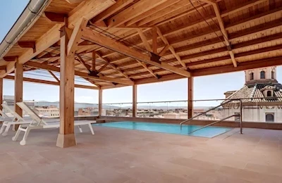 Sercotel Granada Suites