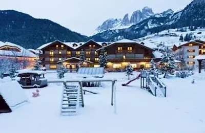 Sella Ronda & Dependance Serenella