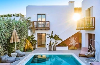 Adorno Beach Suites