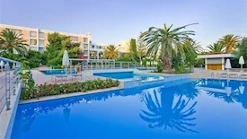 Caravia Beach & Bungalows
