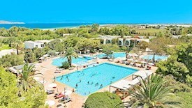 Caravia Beach & Bungalows