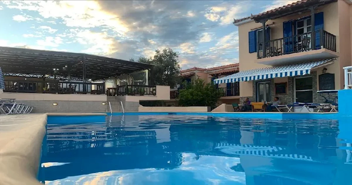 Hotel Apartmány Panorama - Kambos Marathokambos