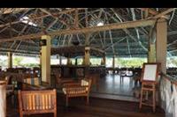 Hotel Neptune Pwani Beach Resort - Jeden z barów