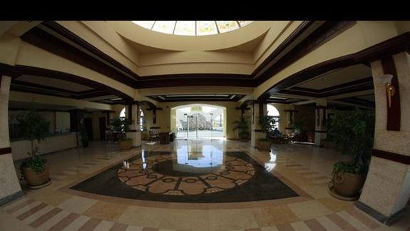 Lobby w hotelu Concorde Moreen Beach Spa & Resort