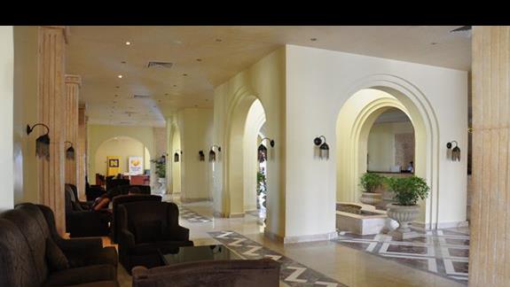hall w hotelu Sunrise Select Makadi Bay