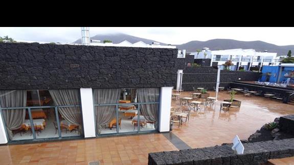 Widok na restaurację główną Bahia PLaya Blanca