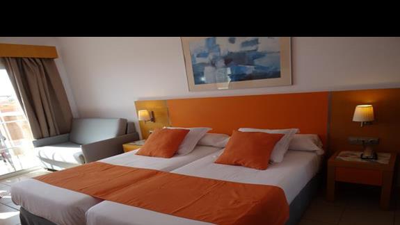Pokój w hotelu Costa Caleta