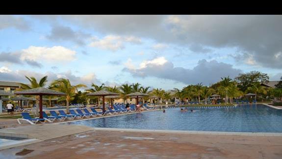 basen rekreacyjny  w Melia Jardines del Rey